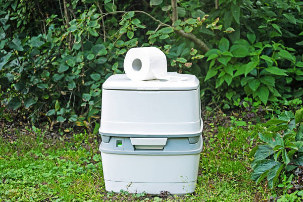 Portable Toilet Options We Offer in Palm Springs North, FL